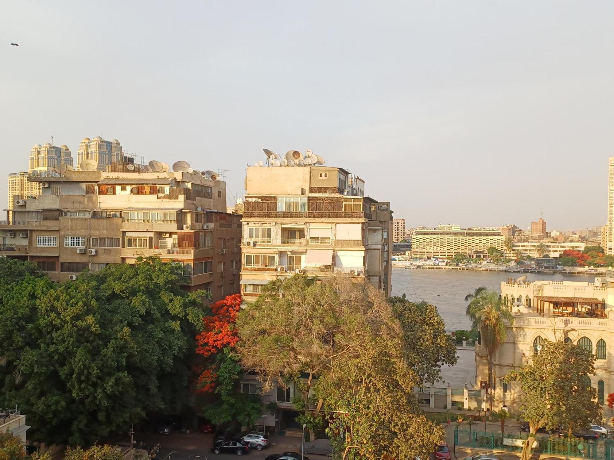 With Nile View *