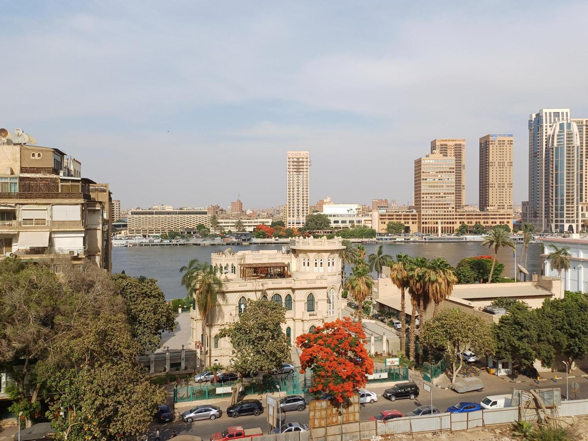 With Nile View Apartment *