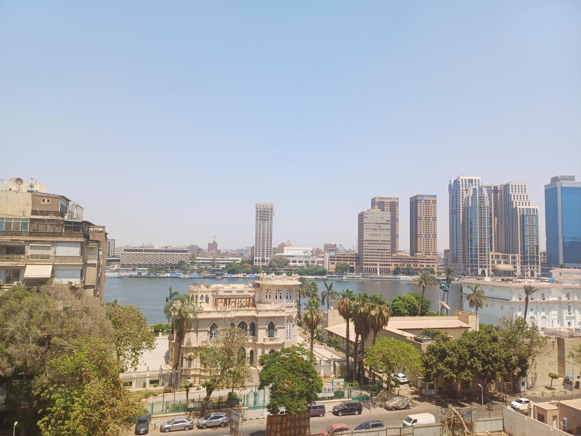 Apartment With Nile View Cairo